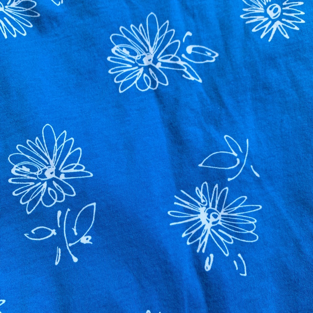 🌸💙👗 Blue Flower Dress for Little Missy - Picture 4 of 7